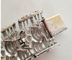 Coro Pegasus silver-tone bracelet, signature