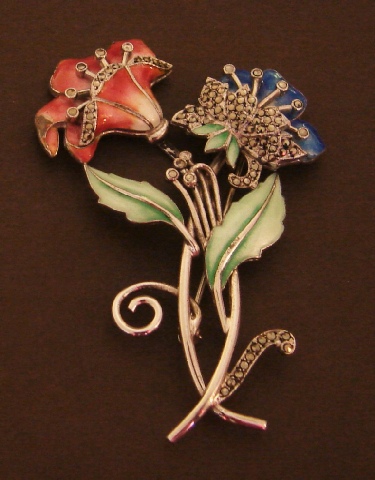 Art Nouveau large antique sterling silver brooch