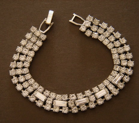 clear rhinestone silver-tone bracelet