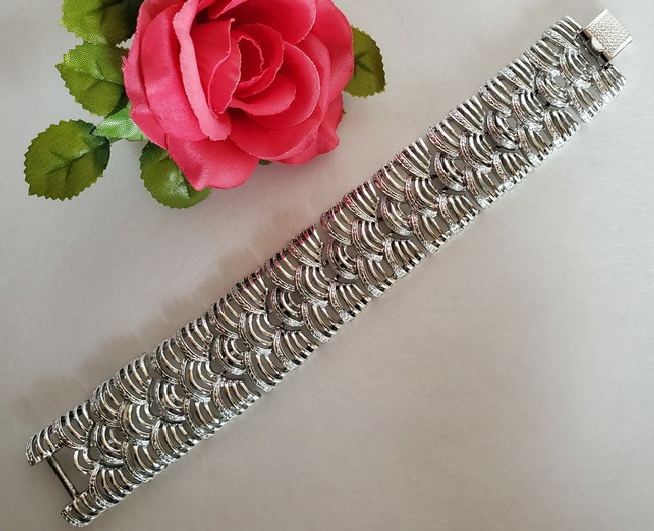 Coro Pegasus silver-tone bracelet