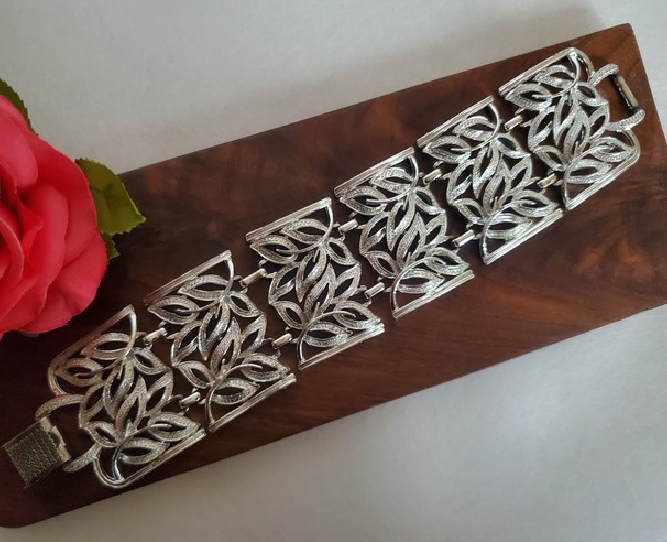 Coro Pegasus silver-tone openwork leaf wide bracelet