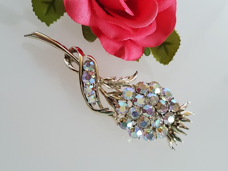 silver-tone cool aurora borealis thistle brooch