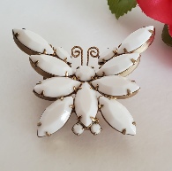 Jewelry - Brooches